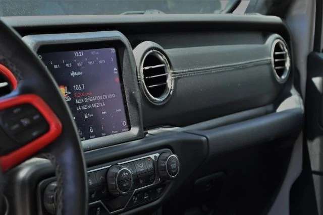 2021 Jeep JL Wrangler - Image 11 of 22