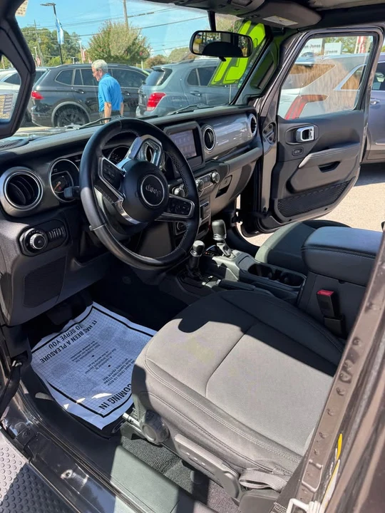 2021 Jeep JL Wrangler - Image 10 of 15
