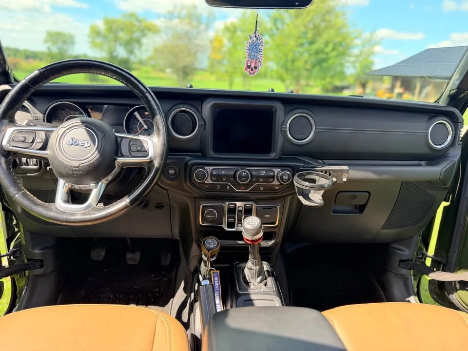 2021 Jeep JL Wrangler - Image 16 of 20