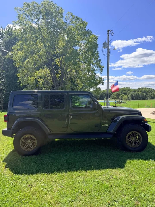 2021 Jeep JL Wrangler - Image 7 of 20