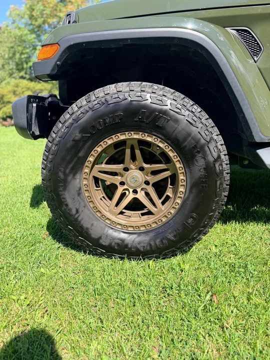 2021 Jeep JL Wrangler - Image 12 of 20