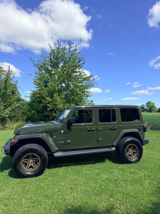 2021 Jeep JL Wrangler - Image 3 of 20