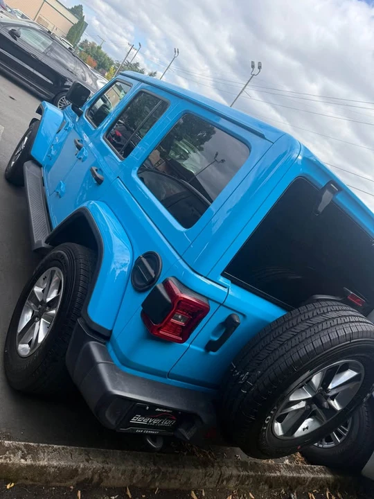 2021 Jeep JL Wrangler - Image 4 of 4