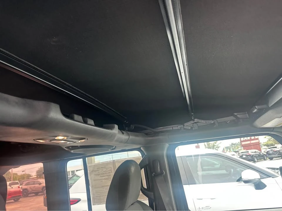 2021 Jeep JL Wrangler - Image 6 of 9