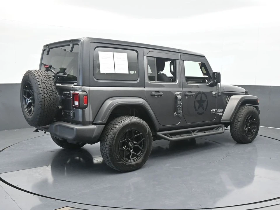 2021 Jeep JL Wrangler - Image 6 of 12