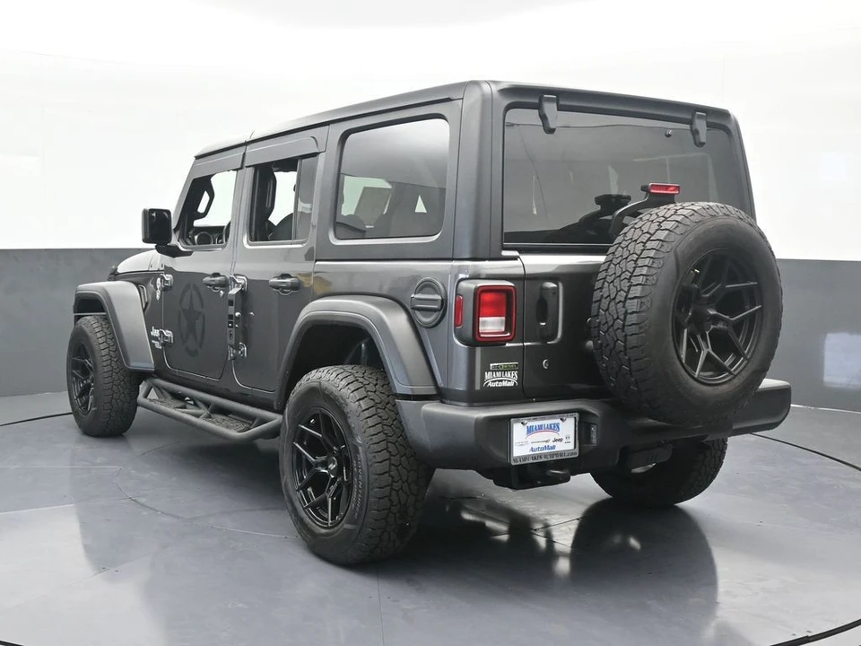 2021 Jeep JL Wrangler - Image 4 of 12