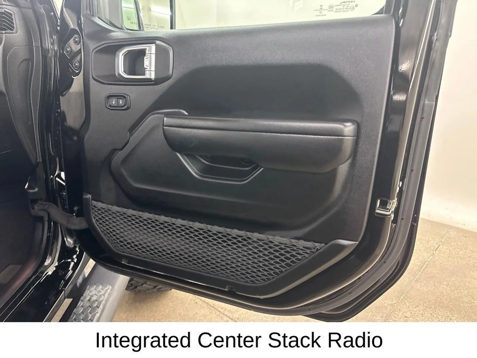 2021 Jeep JL Wrangler - Image 20 of 31