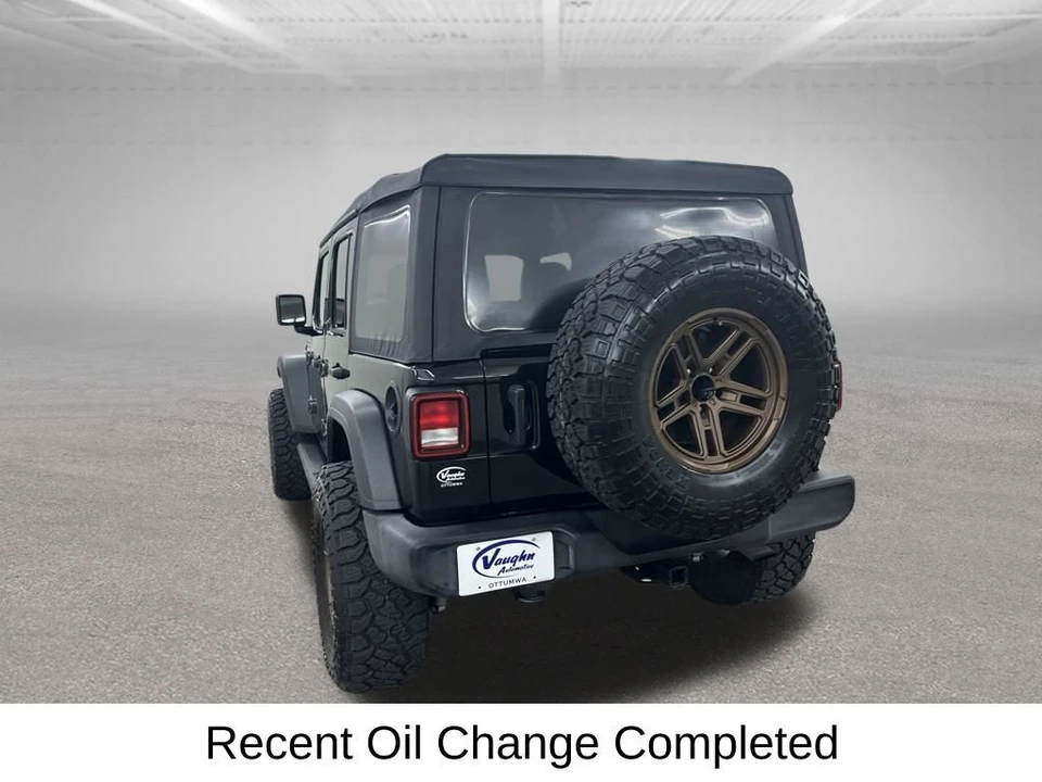 2021 Jeep JL Wrangler - Image 10 of 31