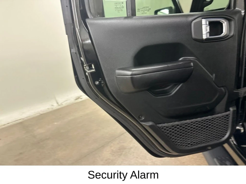 2021 Jeep JL Wrangler - Image 28 of 31