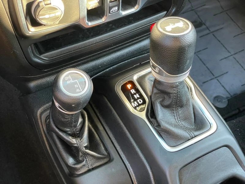 2021 Jeep JL Wrangler - Image 5 of 12
