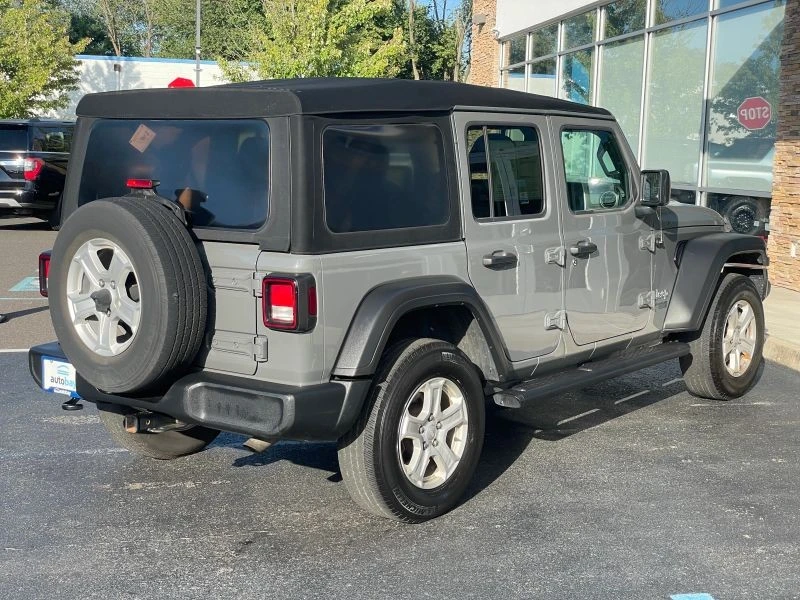 2021 Jeep JL Wrangler - Image 11 of 12