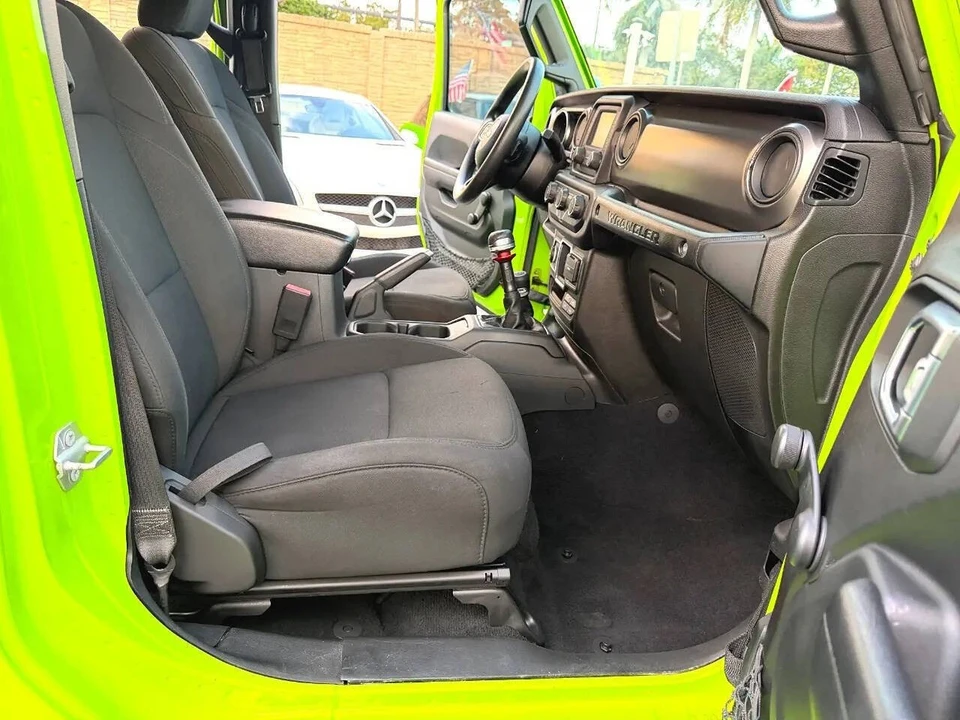 2021 Jeep - Image 29 of 31