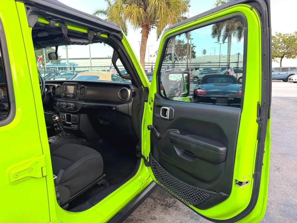 2021 Jeep - Image 30 of 31