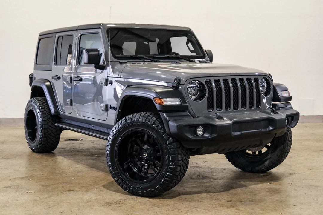 2021 Jeep JL Wrangler - Image 4 of 12