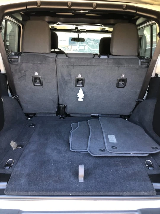 2021 Jeep JL Wrangler - Image 10 of 19