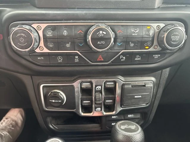 2021 Jeep JL Wrangler - Image 10 of 12