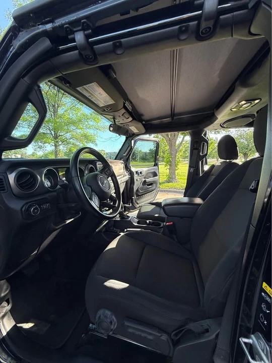 2021 Jeep JL Wrangler - Image 10 of 12