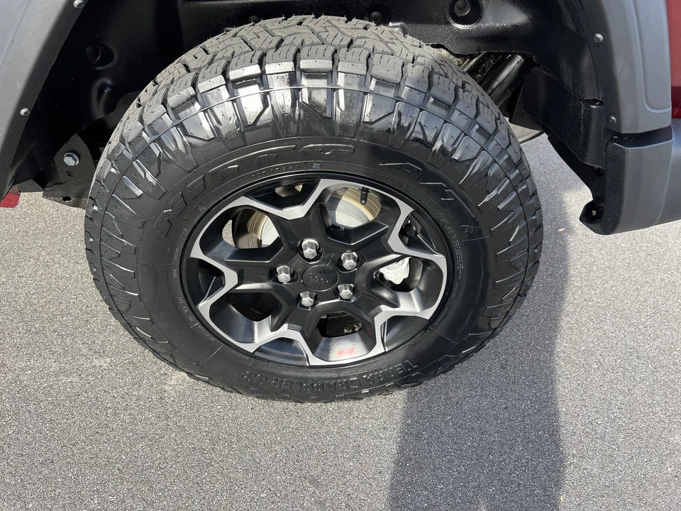 2021 Jeep JL Wrangler - Image 9 of 12