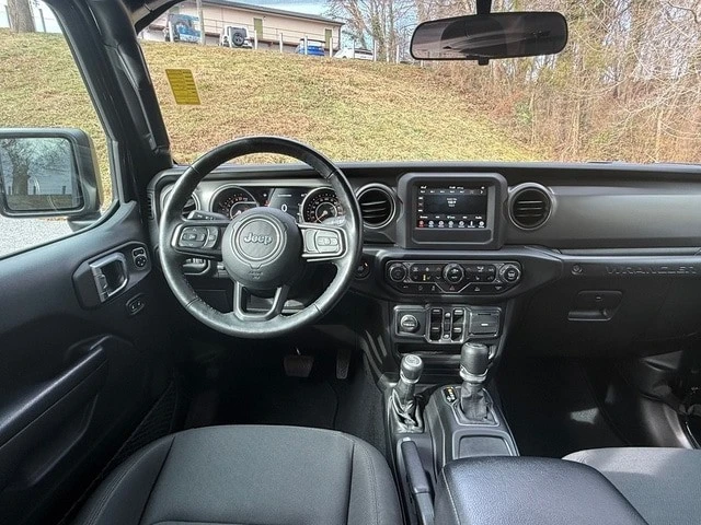 2021 Jeep JL Wrangler - Image 10 of 12
