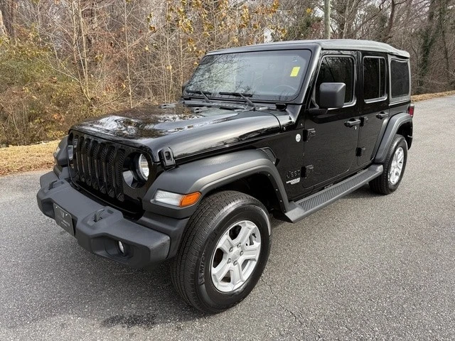 2021 Jeep JL Wrangler - Image 2 of 12
