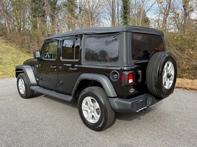 2021 Jeep JL Wrangler - Image 8 of 12