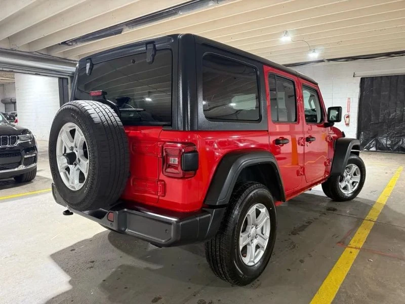 2021 Jeep JL Wrangler - Image 4 of 12