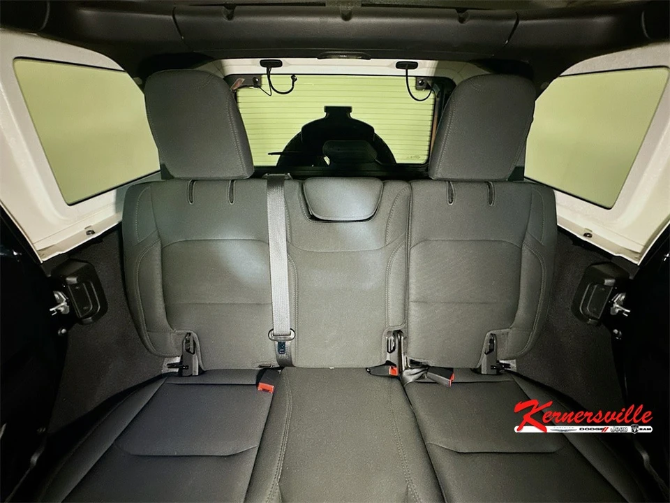 2021 Jeep JL Wrangler - Image 13 of 21