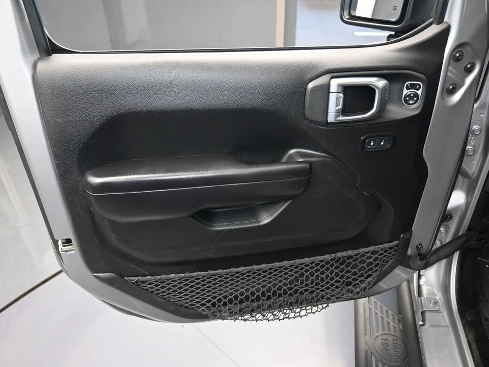 2021 Jeep JL Wrangler - Image 12 of 12
