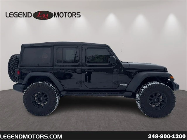 2021 Jeep JL Wrangler - Image 9 of 12