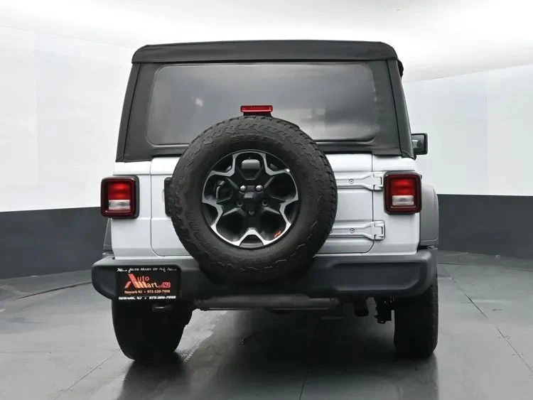 2021 Jeep JL Wrangler - Image 8 of 12