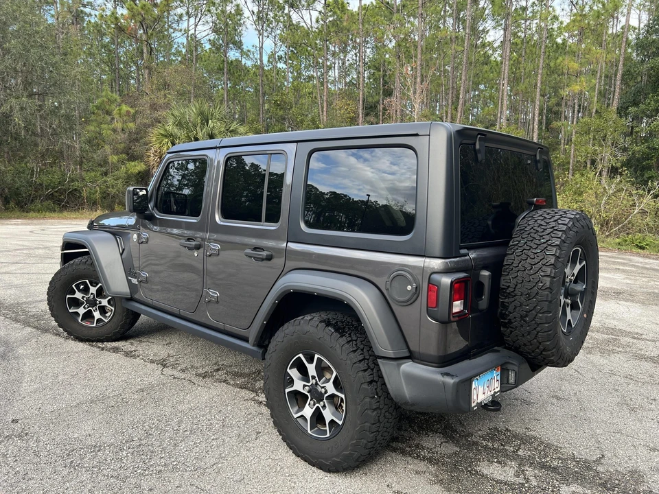 2021 Jeep JL Wrangler - Image 10 of 31