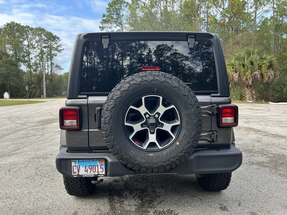 2021 Jeep JL Wrangler - Image 11 of 31