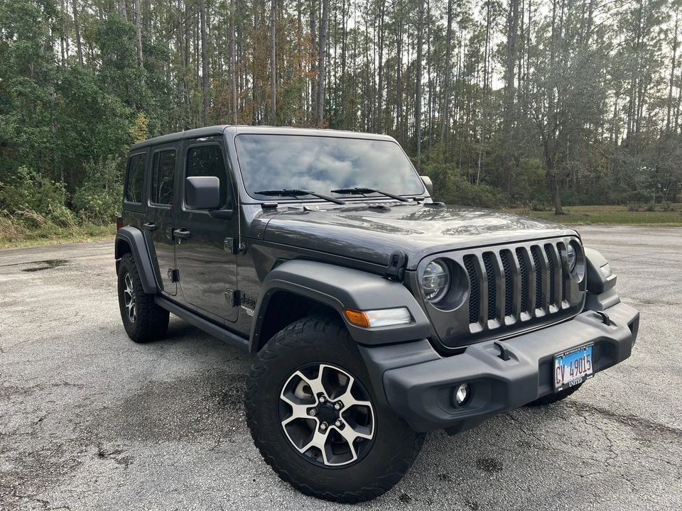 2021 Jeep JL Wrangler - Image 2 of 31
