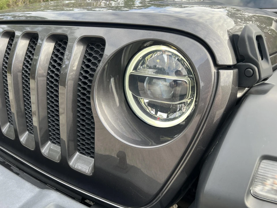 2021 Jeep JL Wrangler - Image 25 of 31