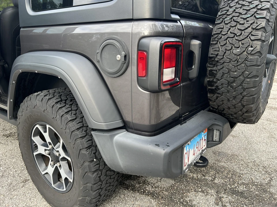 2021 Jeep JL Wrangler - Image 28 of 31
