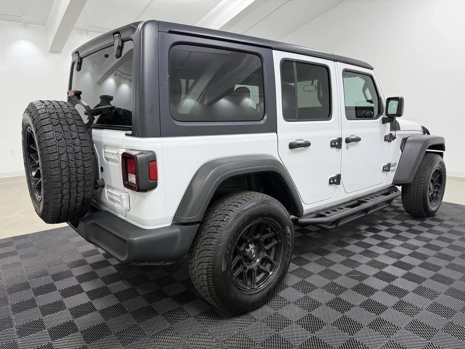 2021 Jeep JL Wrangler - Image 7 of 12
