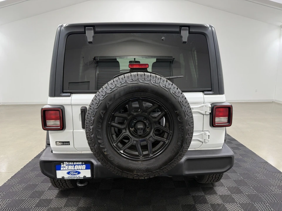 2021 Jeep JL Wrangler - Image 6 of 12
