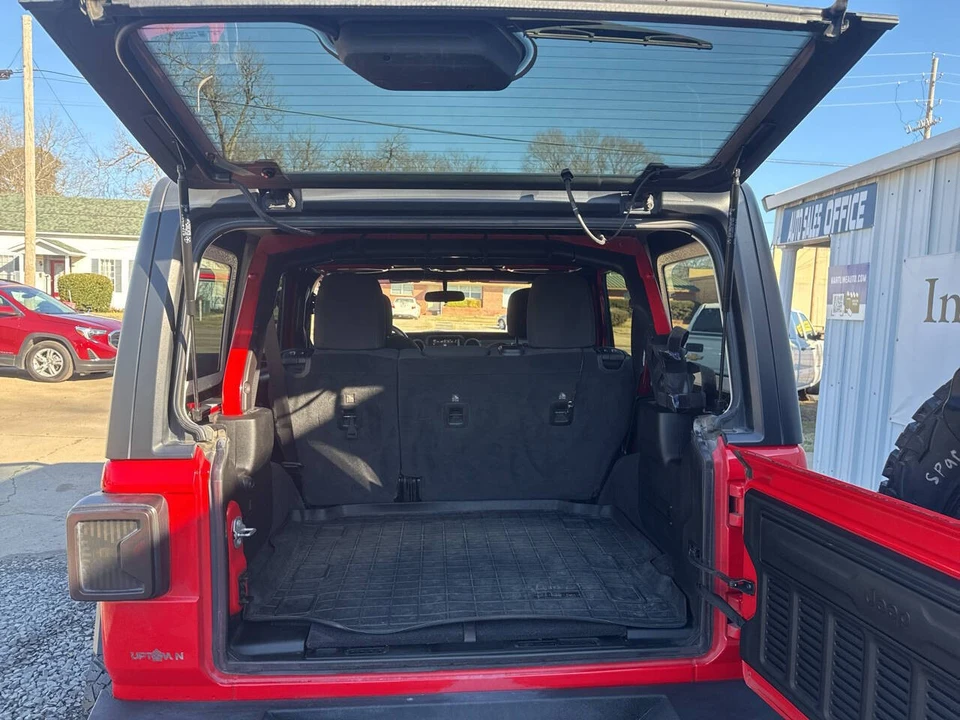 2021 Jeep JL Wrangler - Image 15 of 21