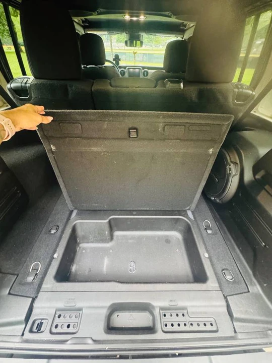 2021 Jeep JL Wrangler - Image 22 of 24