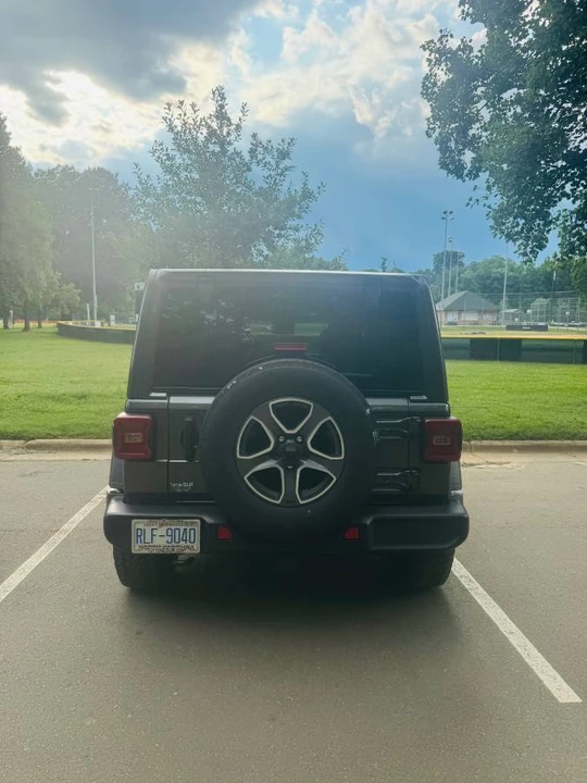 2021 Jeep JL Wrangler - Image 4 of 24