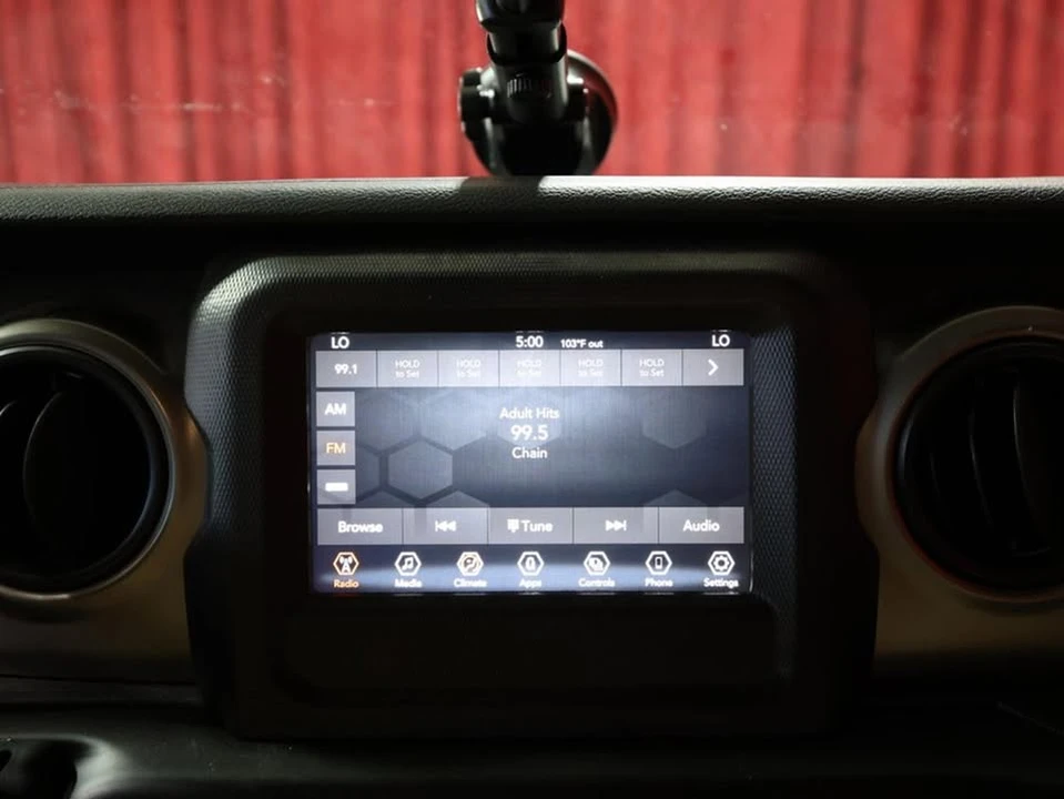 2021 Jeep JL Wrangler - Image 16 of 18