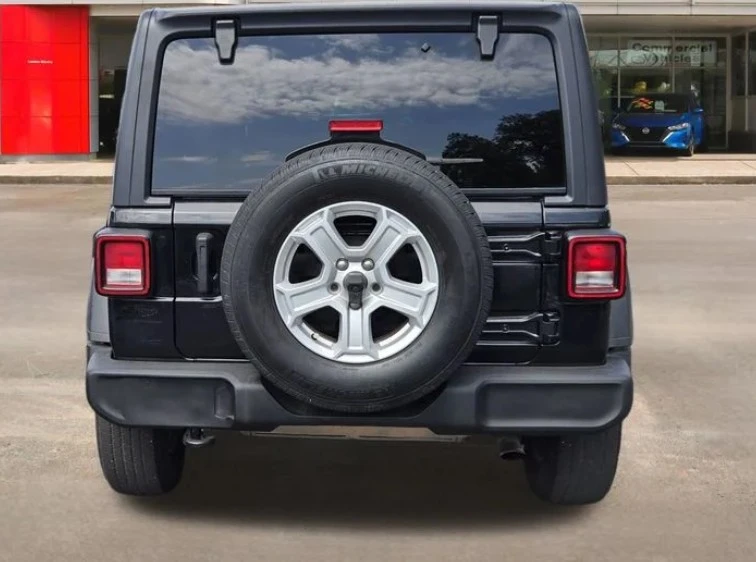 2021 Jeep JL Wrangler - Image 5 of 12