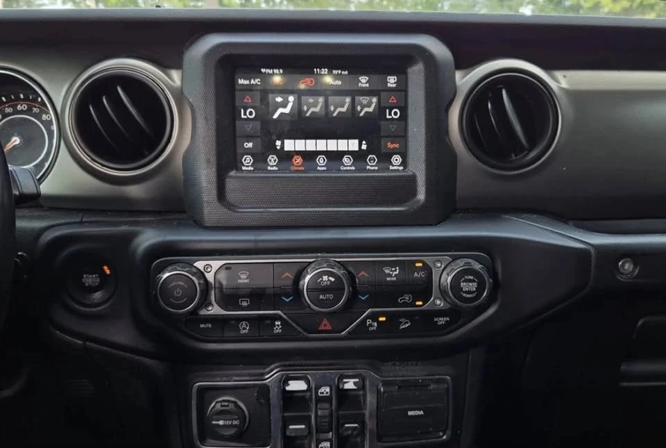 2021 Jeep JL Wrangler - Image 11 of 12
