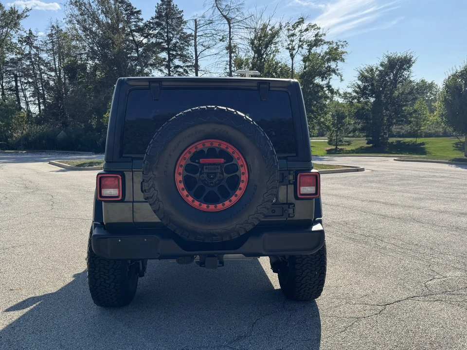 2021 Jeep JL Wrangler - Image 15 of 31