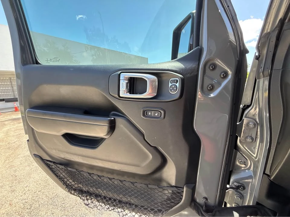 2021 Jeep JL Wrangler - Image 16 of 19