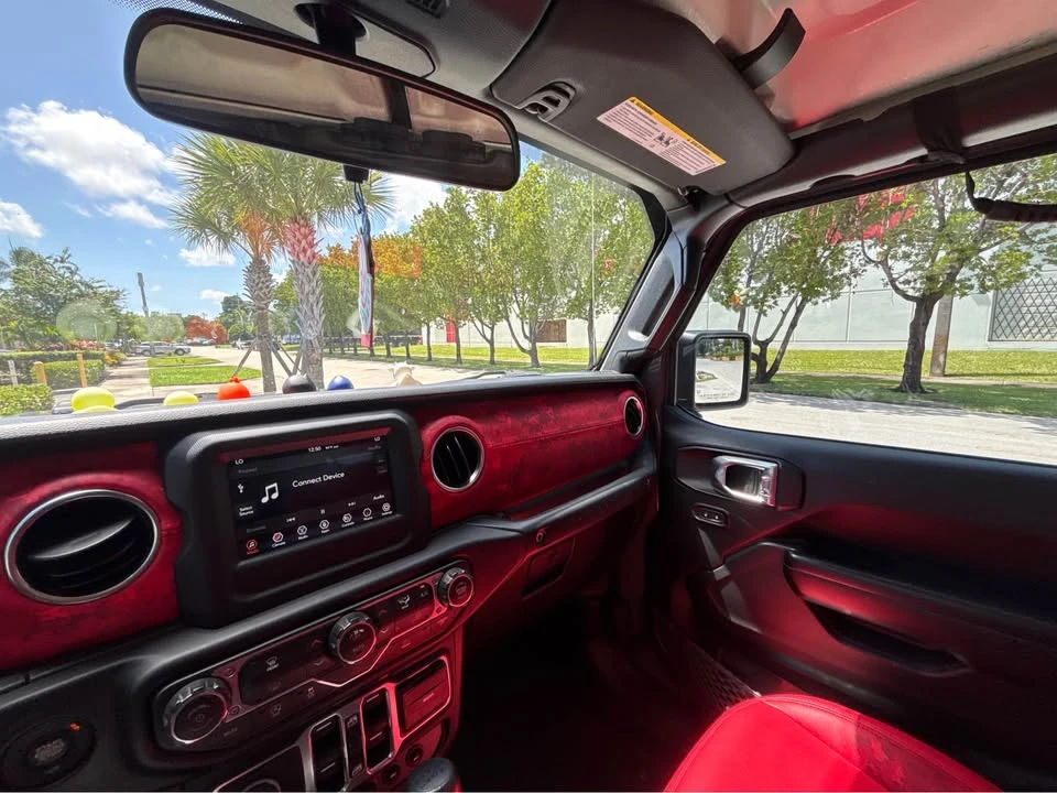 2021 Jeep JL Wrangler - Image 17 of 19
