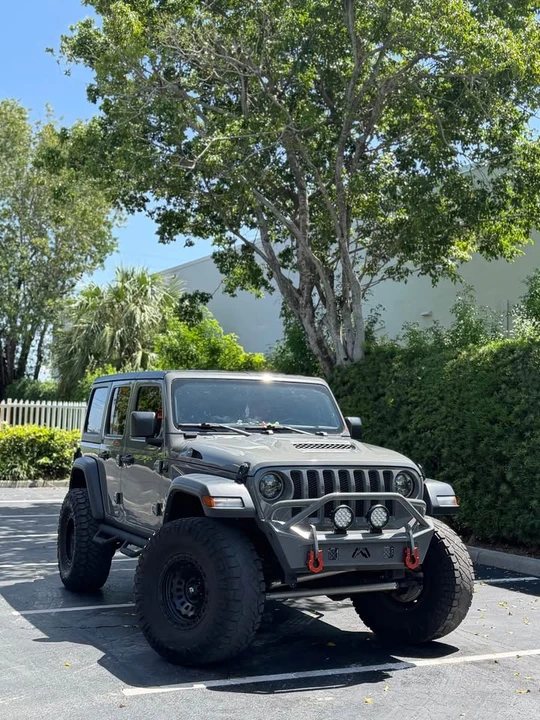 2021 Jeep JL Wrangler - Image 2 of 20