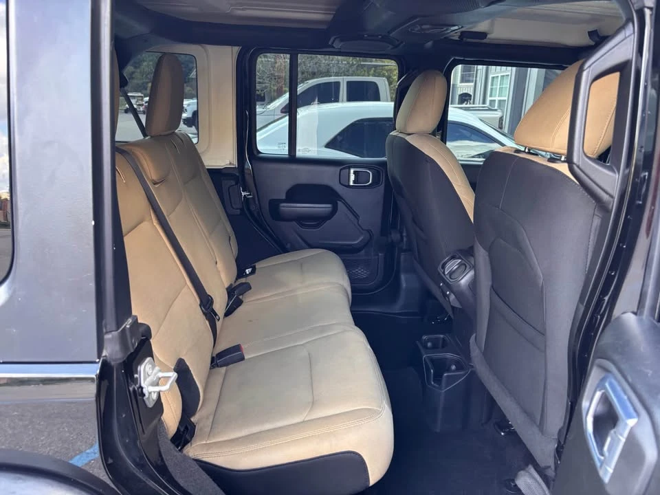 2021 Jeep JL Wrangler - Image 8 of 9