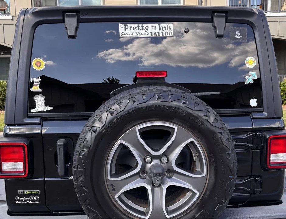 2021 Jeep JL Wrangler - Image 9 of 9