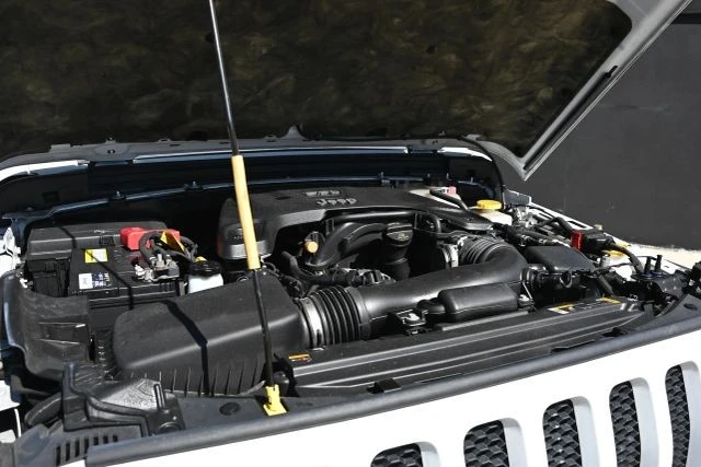 2021 Jeep - Image 23 of 24